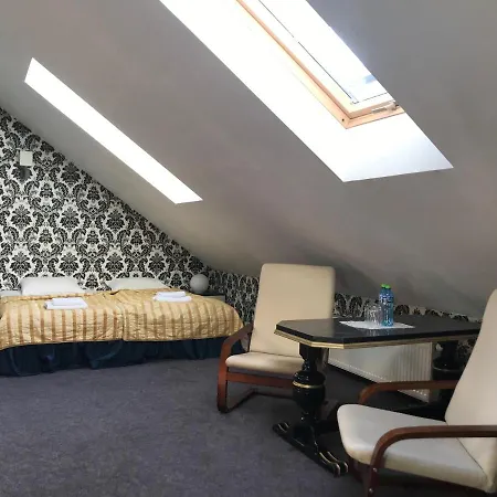 Hotel Palac Royal 3*