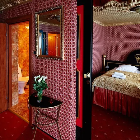 Hotel Palac Royal 3*