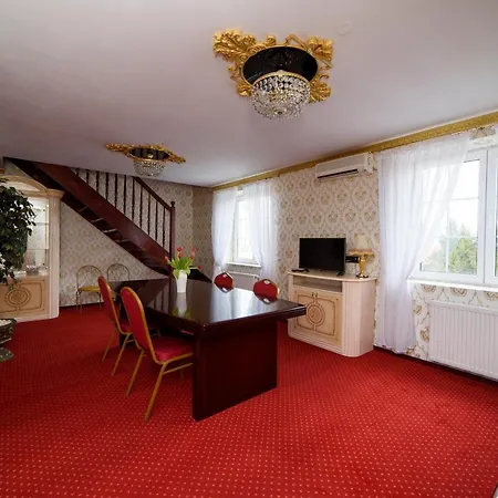 Palac Royal 3* Rzeszów